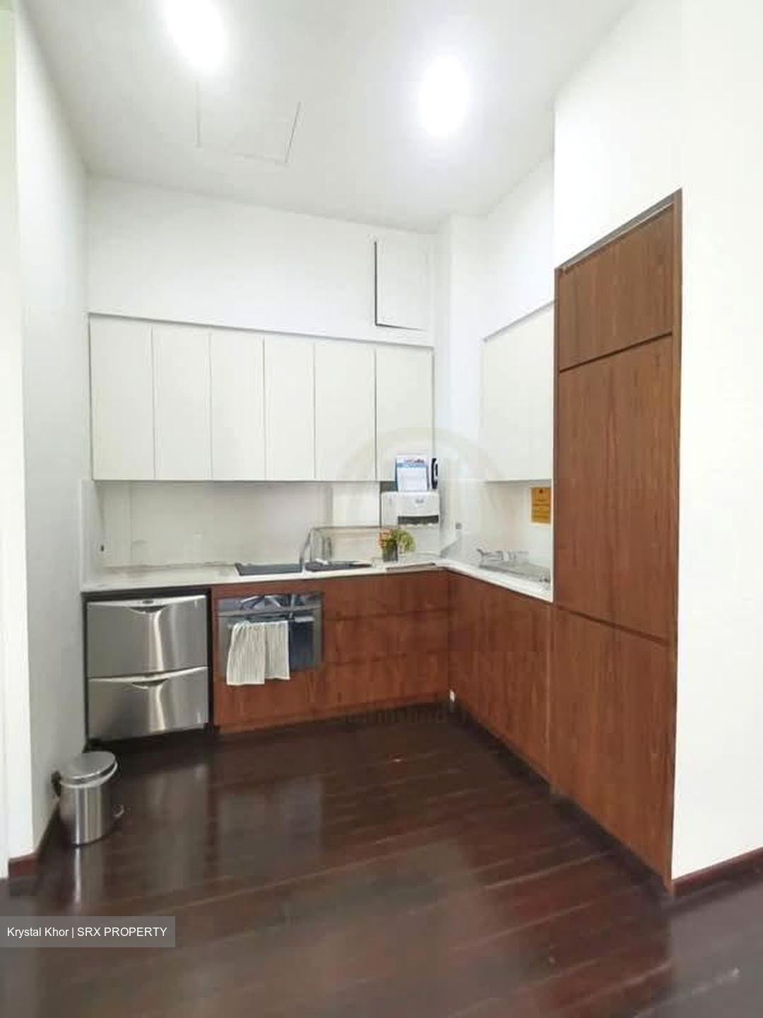 Gemmill Lane (D1), Office #625751571